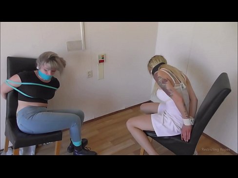 ❤️ Asılı / bağlanmış və ağzı bağlanmış / çətinlik içində olan qız ❤️ Porno az.freepornhdonlinegay.ru